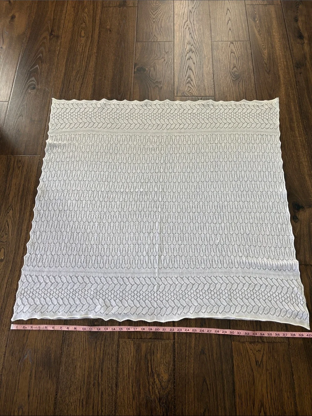 Bloomingdale’s Young World Baby blanket 40”x 38” England